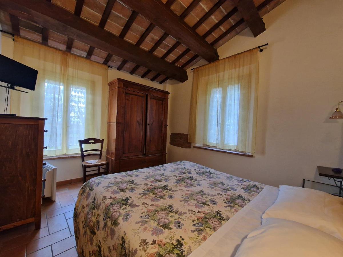 Agriturismo E Cantina La Sabbiona Faenza Exterior foto